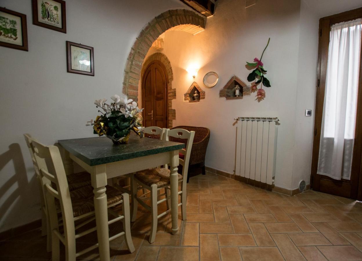 Dimora Tipica Toscana Apartment Monticiano Luaran gambar