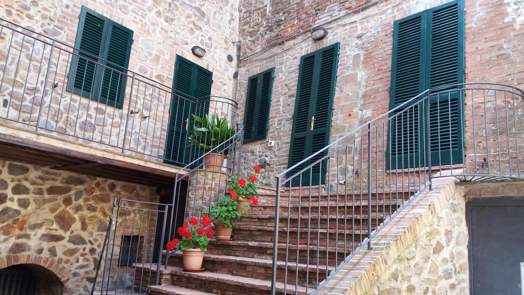 Dimora Tipica Toscana Monticiano Luaran gambar