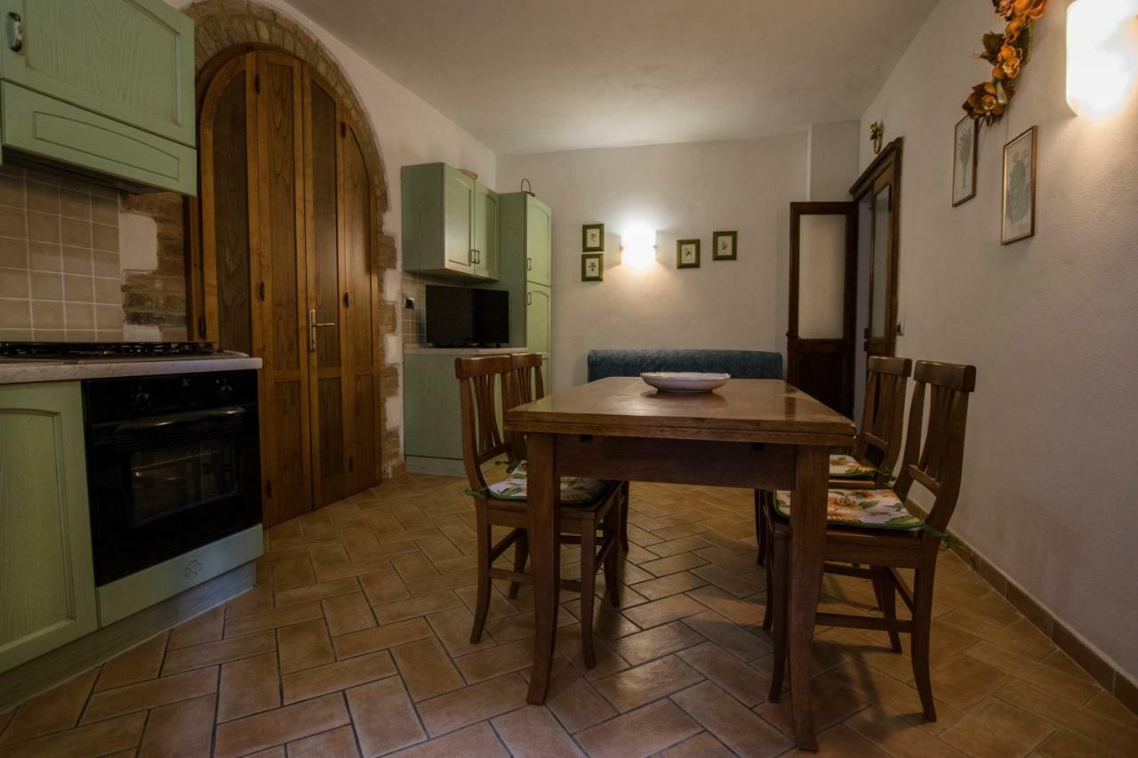 Dimora Tipica Toscana Apartment Monticiano Luaran gambar